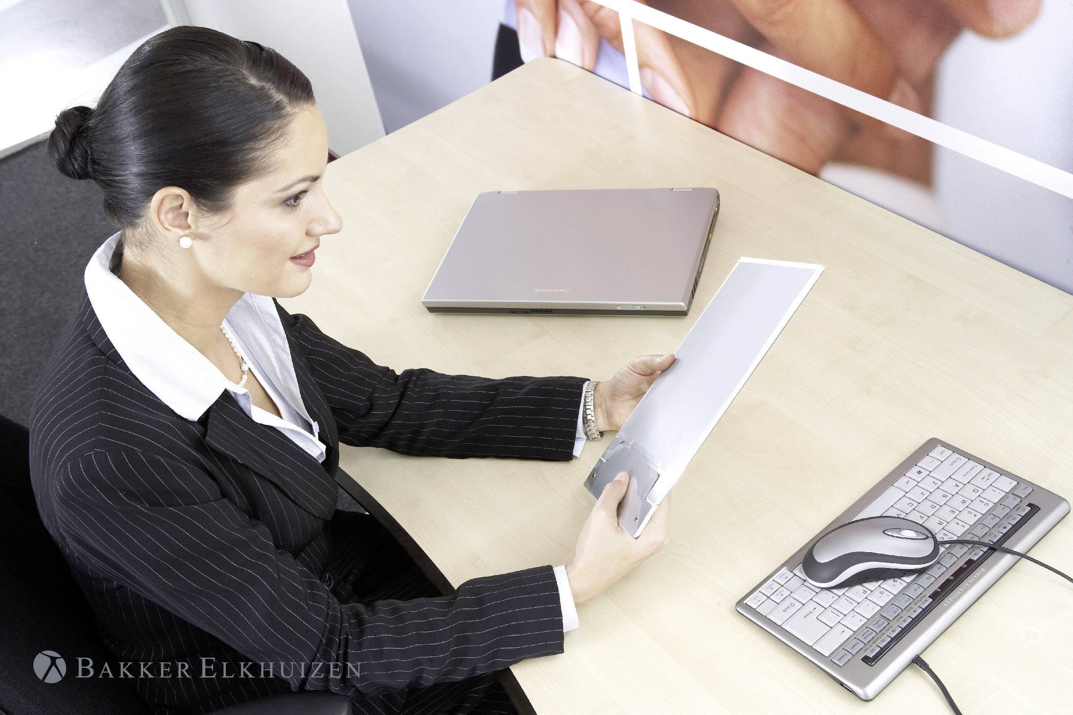 BakkerElkhuizen Ergo-Q 260 Laptop stand Height-adjustable-10