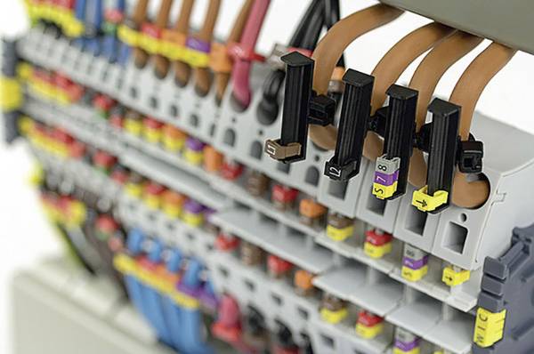 HellermannTyton WICA-ACT-BK-PA66HIRHS-BK (100) Pre-printed cable marker 561-06000