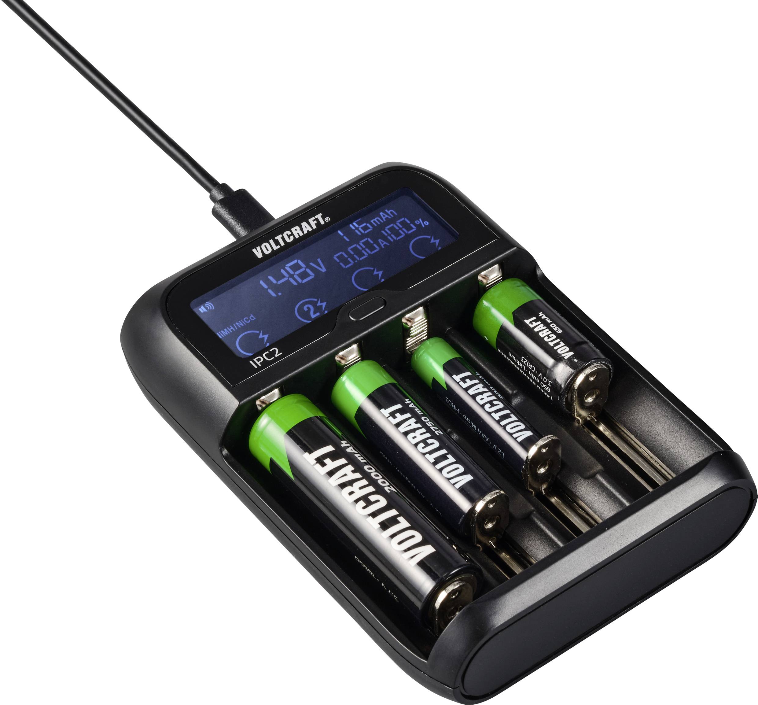 A battery charger is charging four AA batteries. The display shows '1.47V 000:00h', indicating the voltage and time.