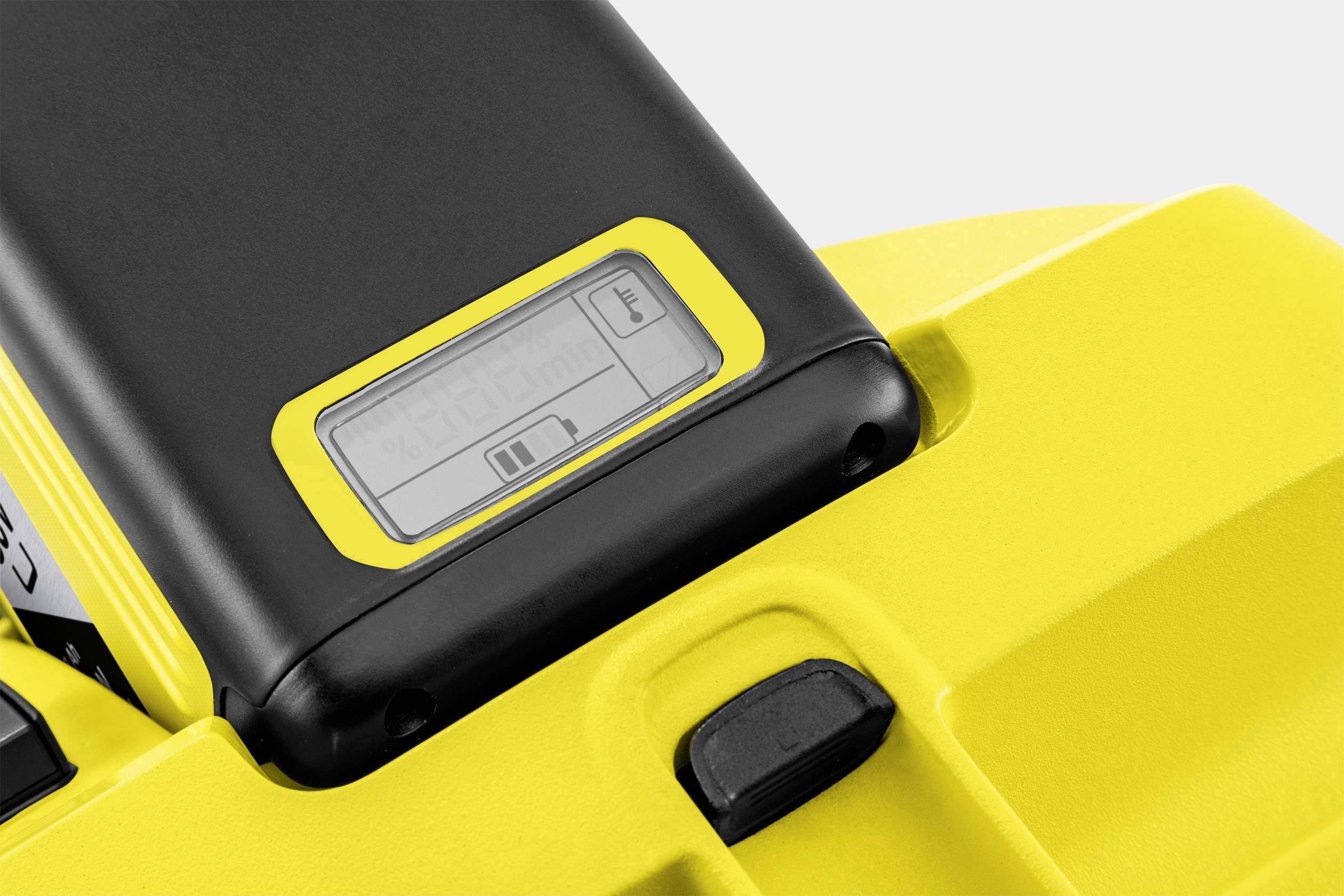 Battery level indicator of an electrical device, showing an almost full charge state on a yellow background.
