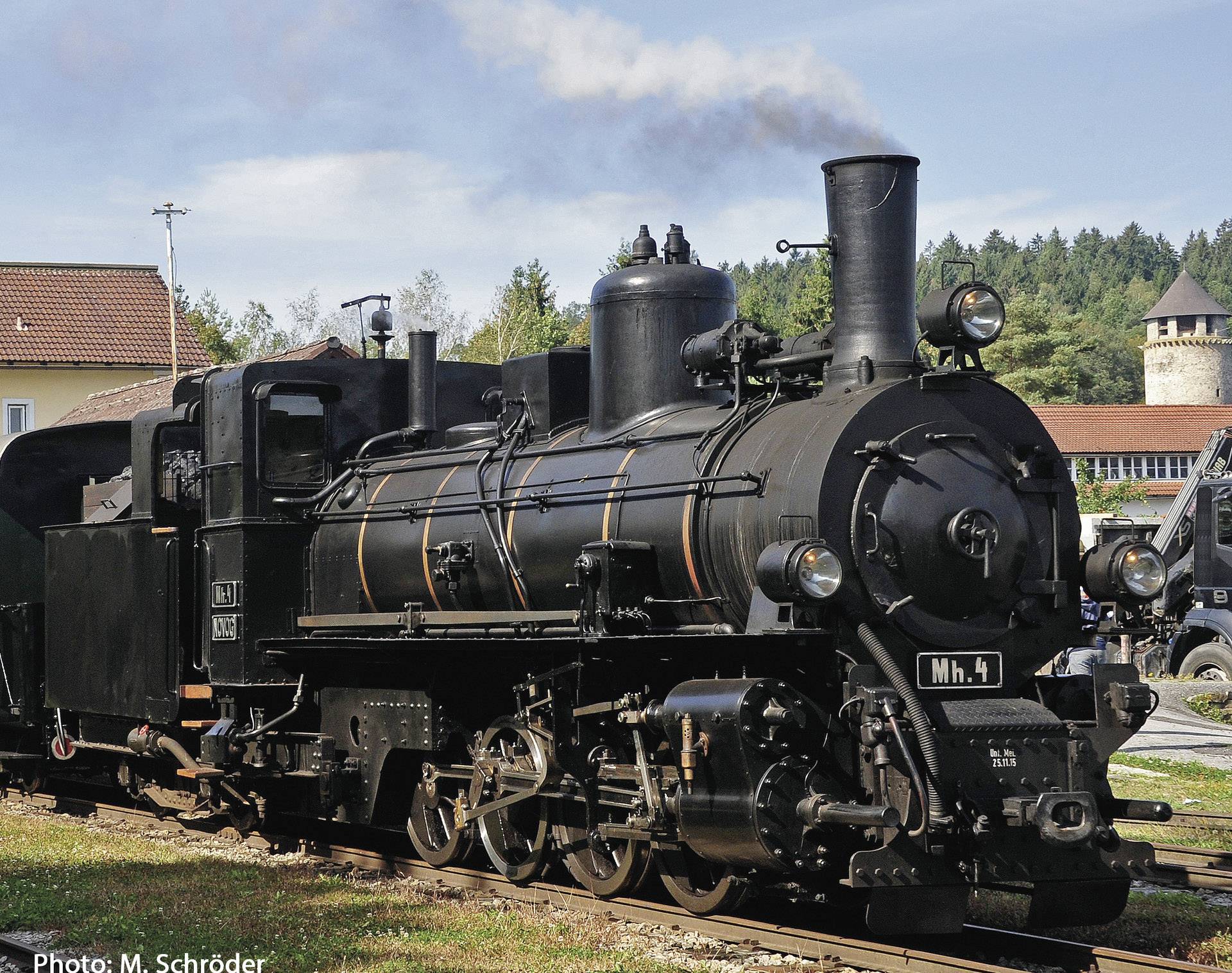 roco steam locomotives