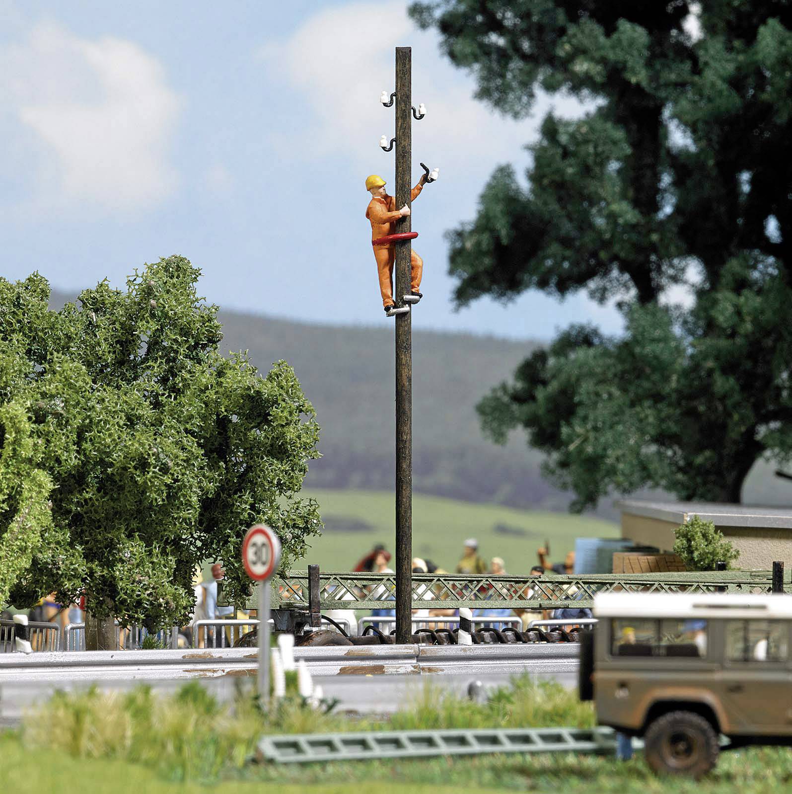 Image of Busch Action-Set 7837 H0 Action set mast climbers Assembled