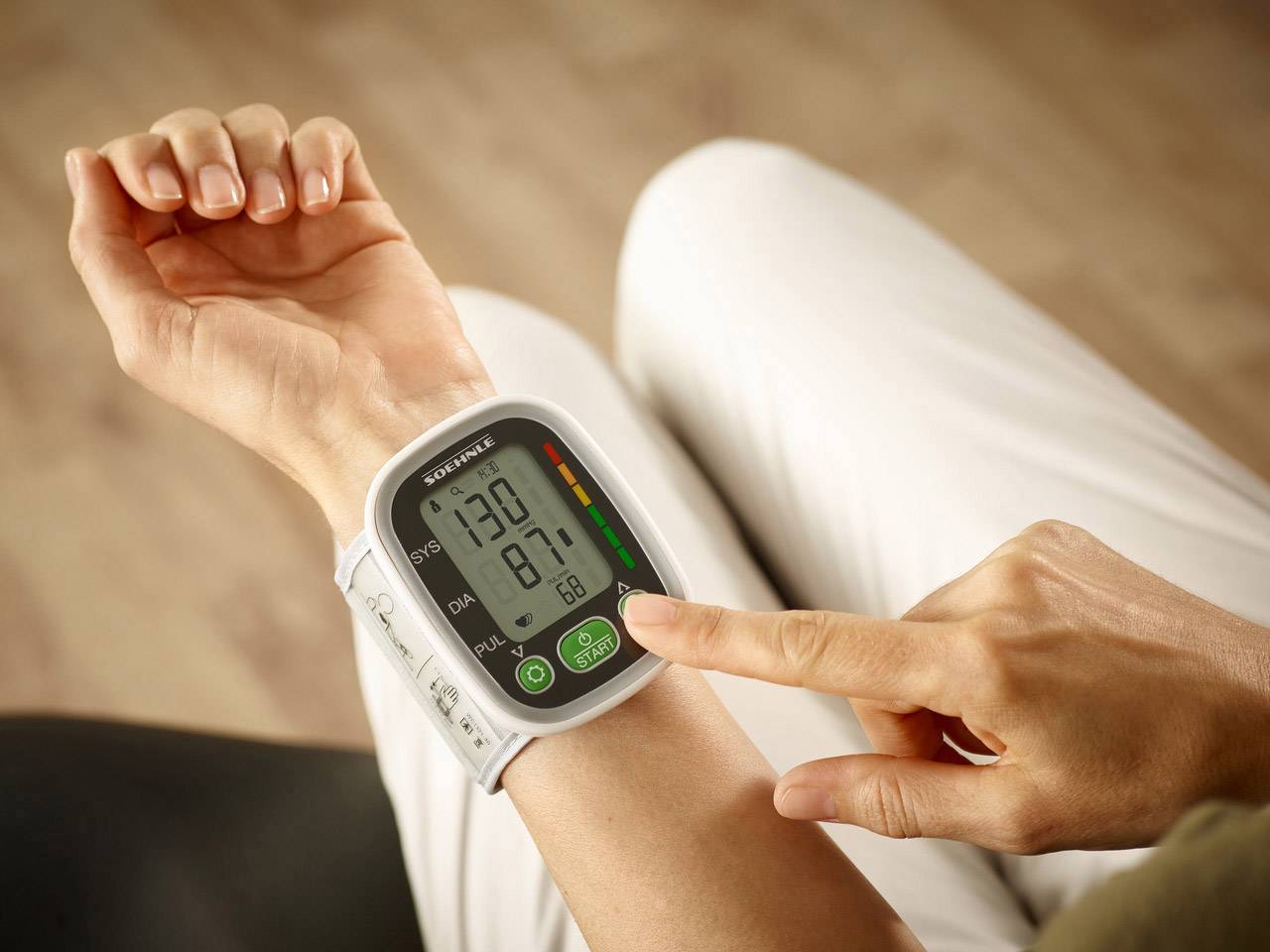 Soehnle Systo Monitor 100 Wrist Blood pressure monitor 68095-11