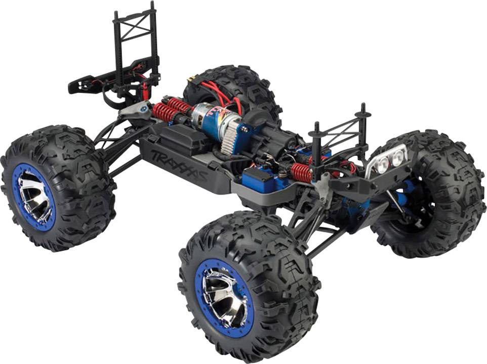 Traxxas Summit Brushed RC model car Electric Monster truck 4WD RtR 2,4