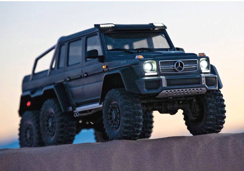 traxxas mercedes amg g63 6x6