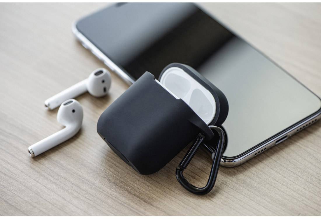 phone and airpod bag