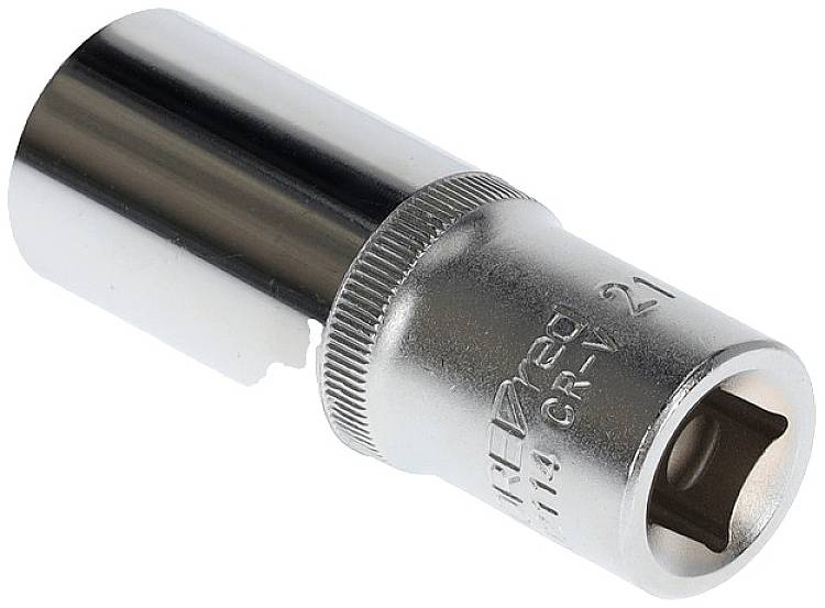 Chrome-plated hexagonal socket with '21 mm' inscription for screw-related work, recognisable by its robust design and cylindrical shape.