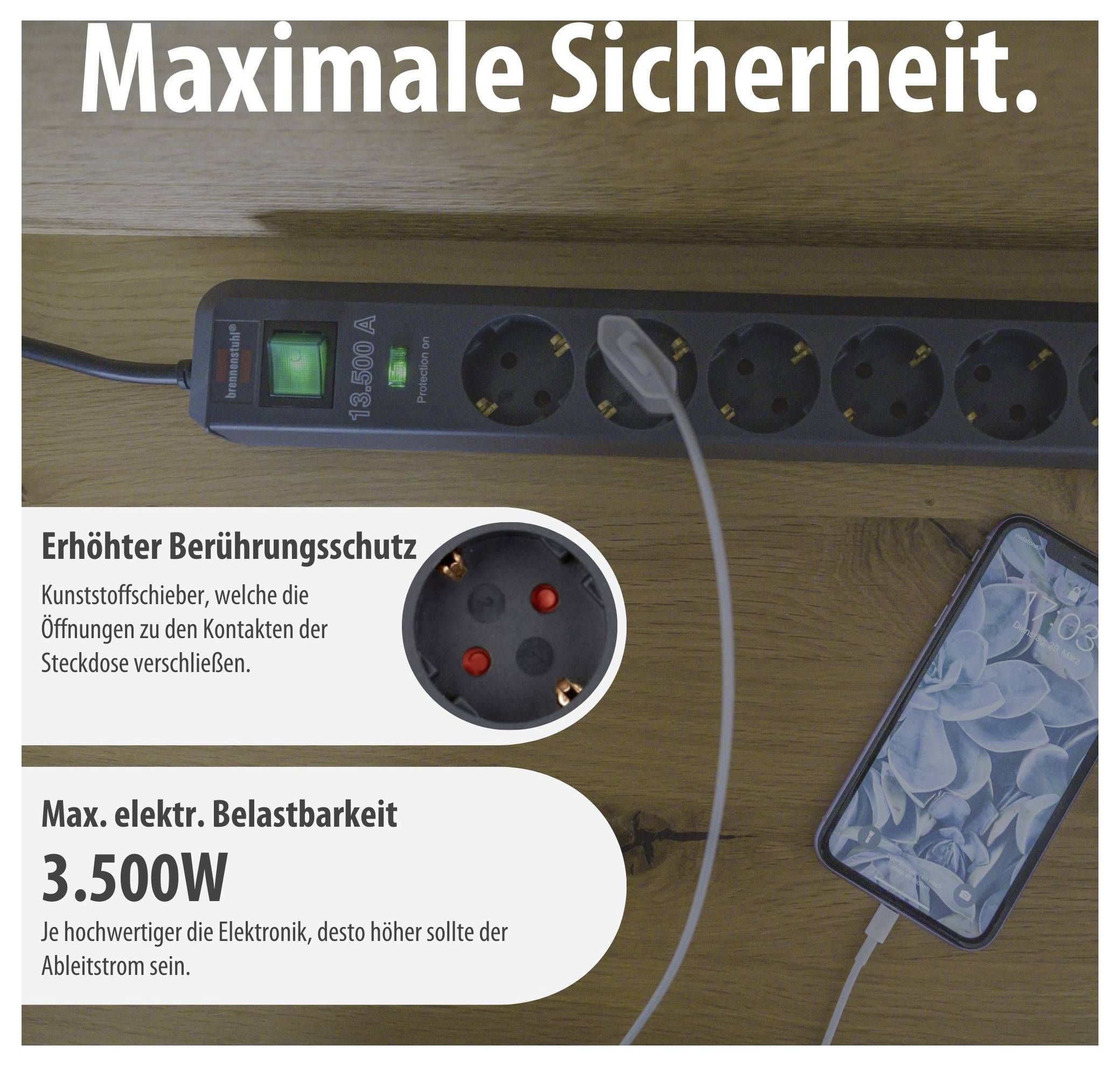 Power strip with child safety protection and 3,500W maximum power; the image shows lockable socket openings and a smartphone plugged in.