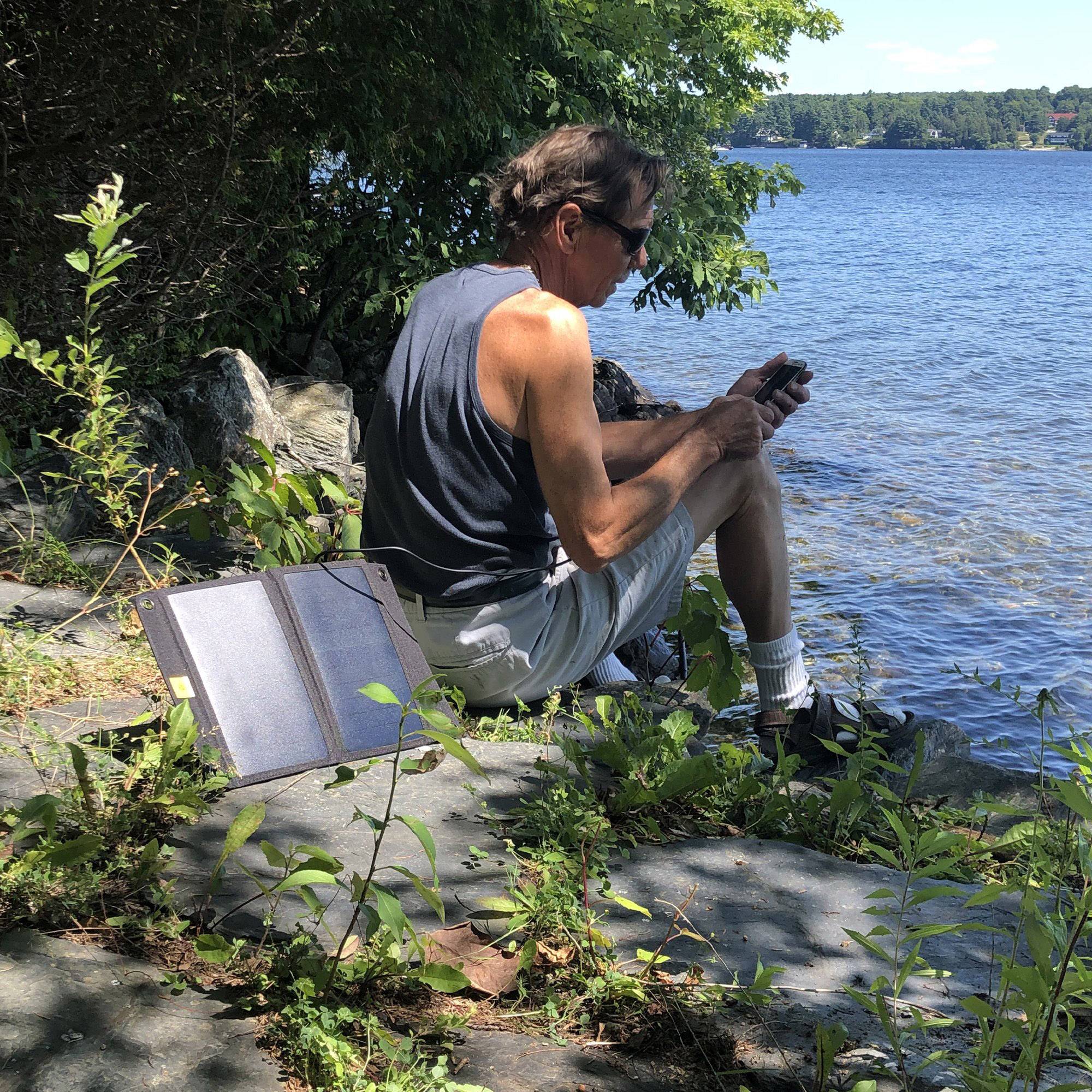 Power Traveller Kestrel 40 PTL-KSK040 Solar charger Charging current (max.) 2400 mA 12 W 10000 mAh-3