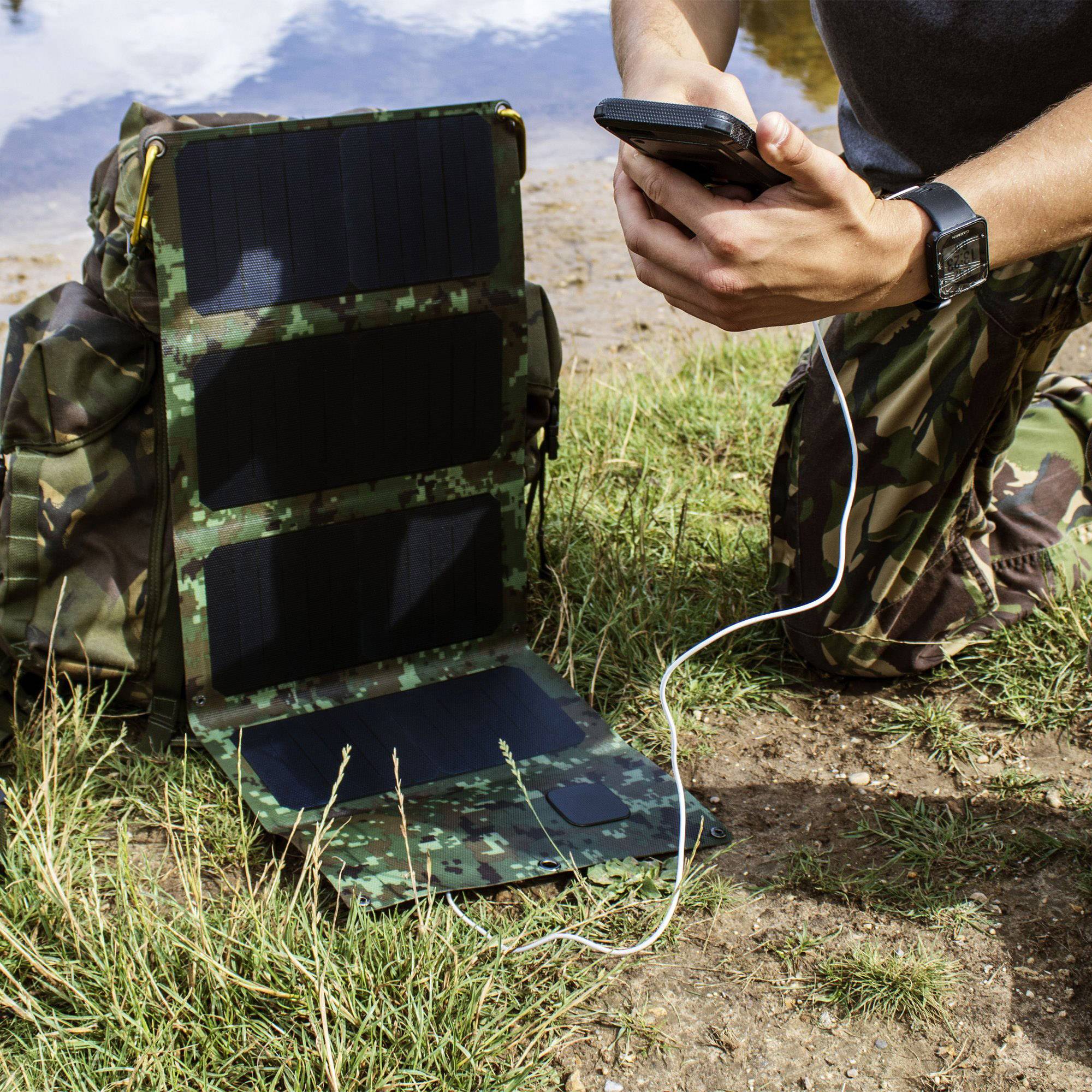 Power Traveller Falcon 28E PTL-FLE028 TAC Solar charger Charging current (max.) 2400 mA 28 W-1