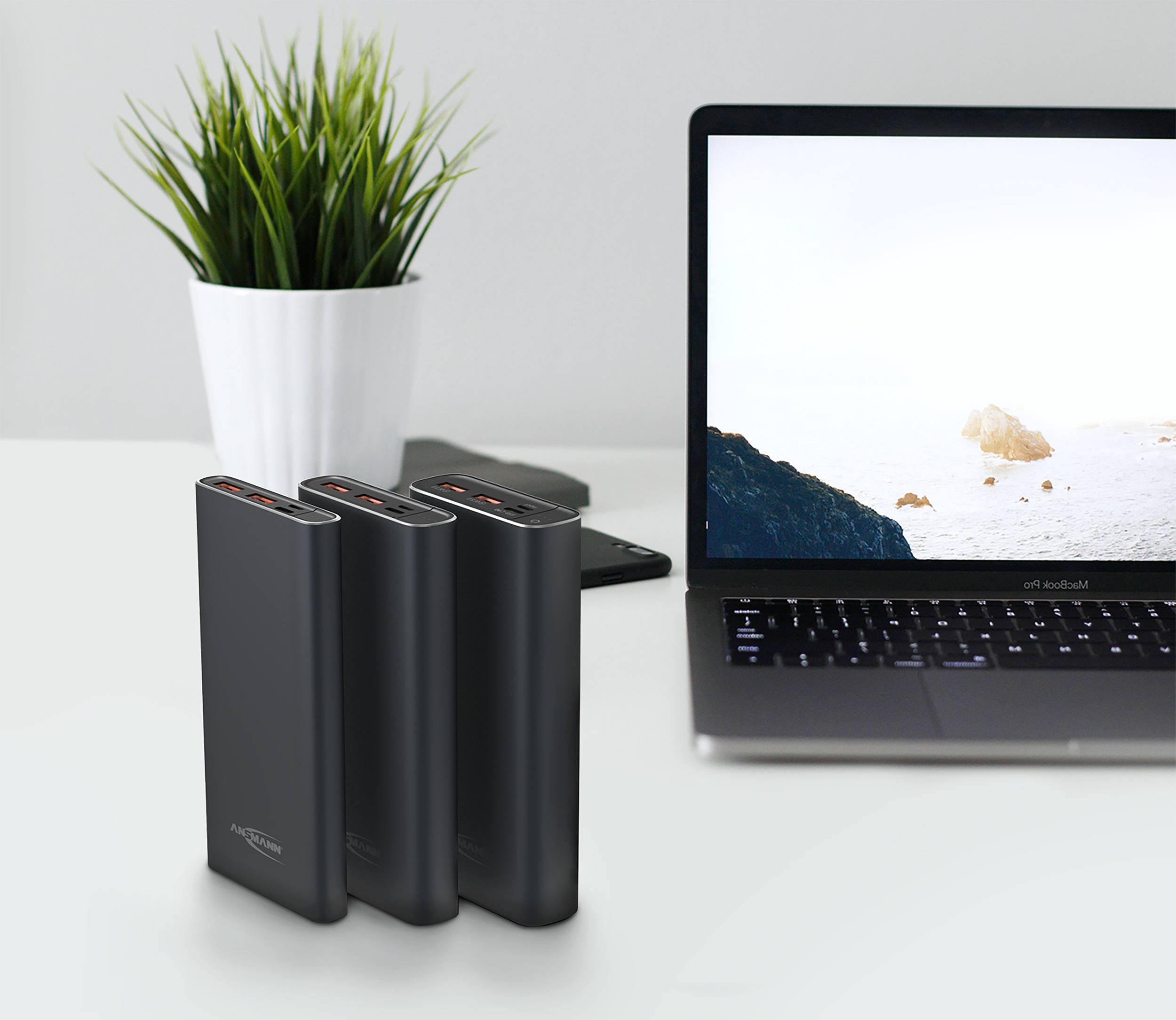 Ansmann 20Ah PD Power bank 20000 mAh Power Delivery, Quick Charge 3.0 LiPo Black Status display-1