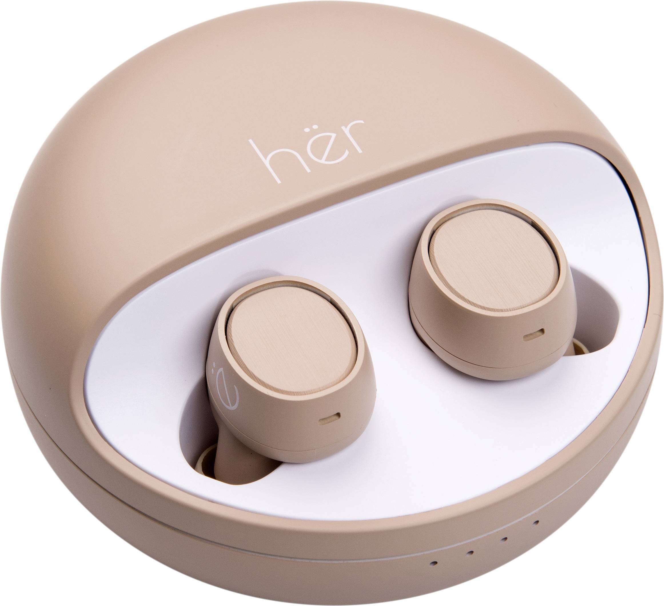 A pair of wireless earbuds in a round, beige charging case with the label 'hër' on the lid.