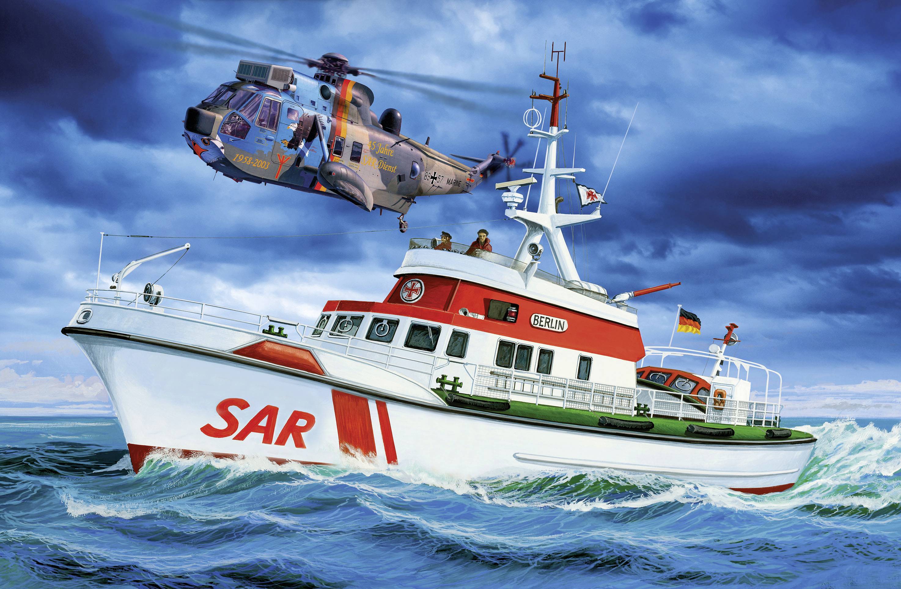 Revell 05683 DGzRS Berlin + Sea King "Good Bye Set" Watercraft assembly kit 1:72-8