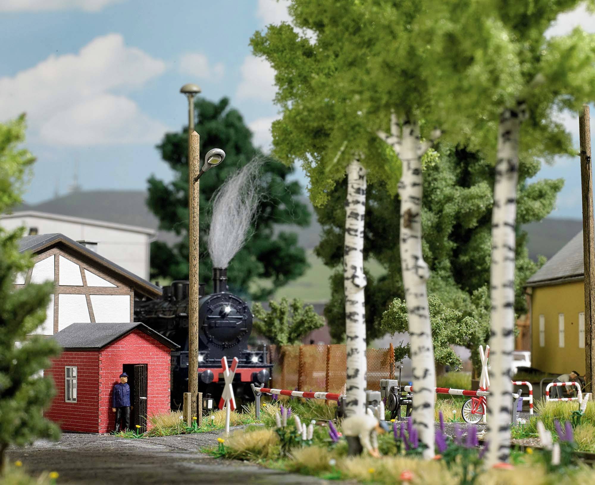 Busch Feldbahn 1396 H0 Barrier posts with barrier-1