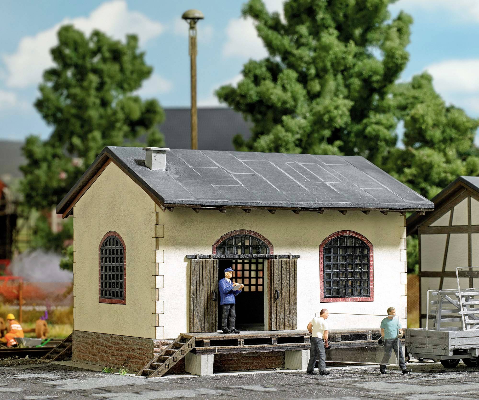 Busch 1663 H0 Small goods shed