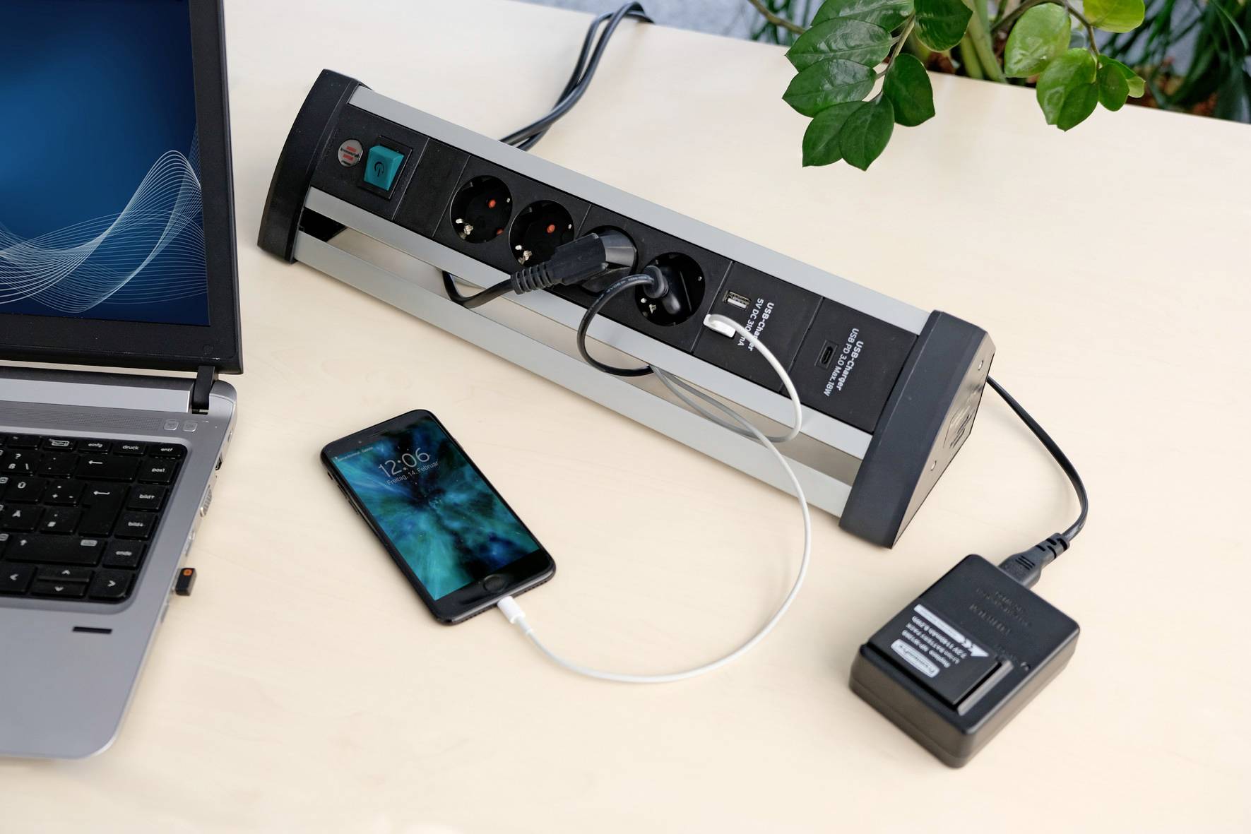 Brennenstuhl 1394000544 Surge protection power strip 4x Black/silver PG connector 1 pc(s)-1