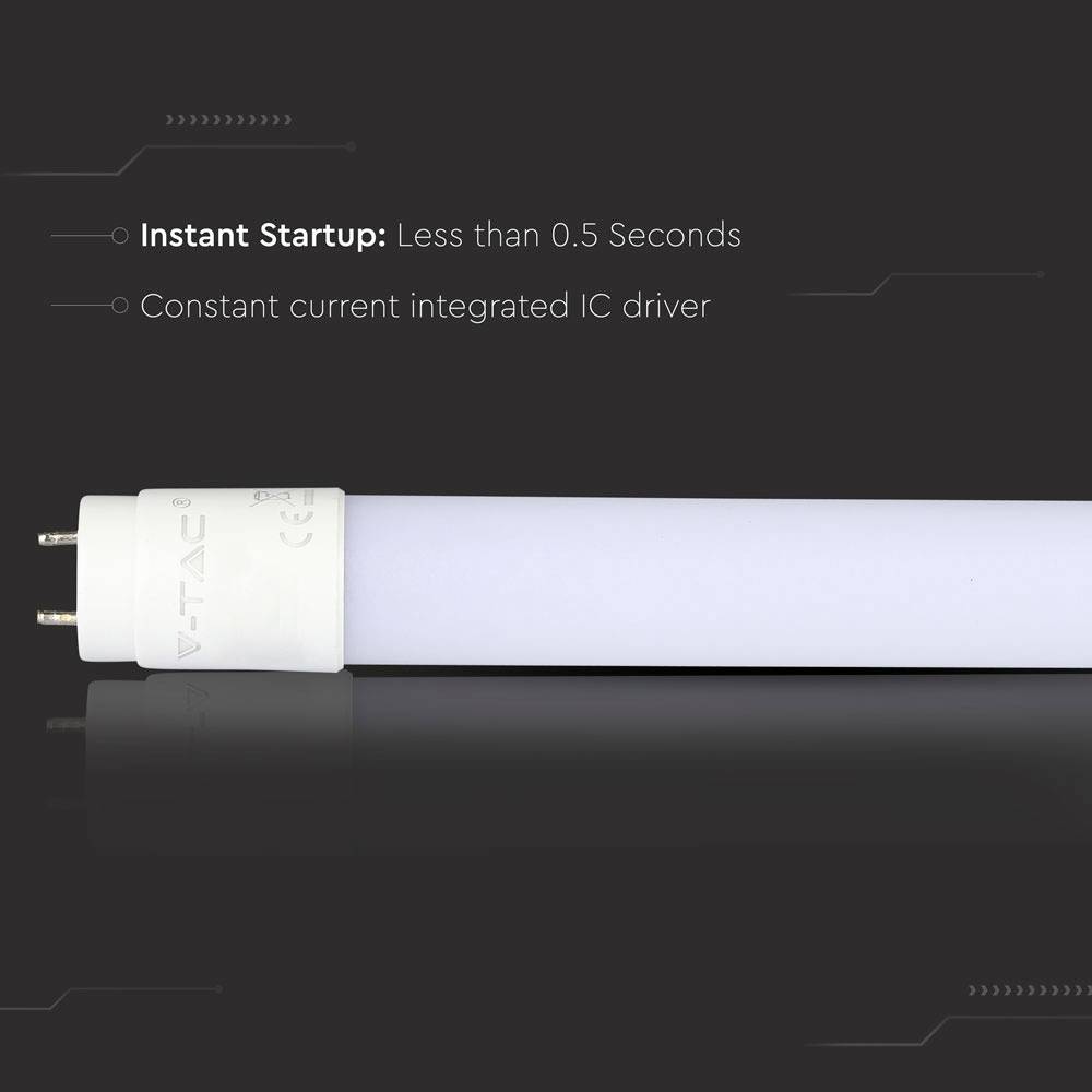LED tube with labelling. Text: 'Instant Start: Less than 0.5 Seconds' and 'Constant Current Integrated IC Driver'<br><br>Note: This translation uses standard British English terminology and maintains the technical precision of the original text.