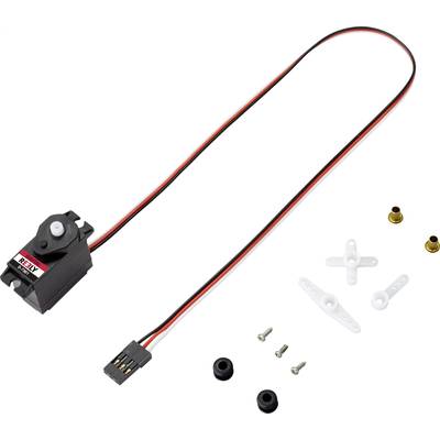 Servomotor with cable and plug, alongside accessories such as fittings and screws, on a white background.