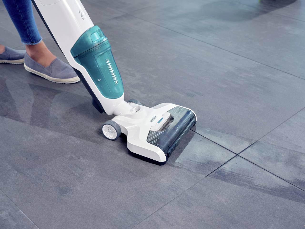 Leifheit Regulus Aqua PowerVac 11922 Wet/dry vacuum cleaner Detachable water tank, Cordless, Stand, Self-cleaning functi-26