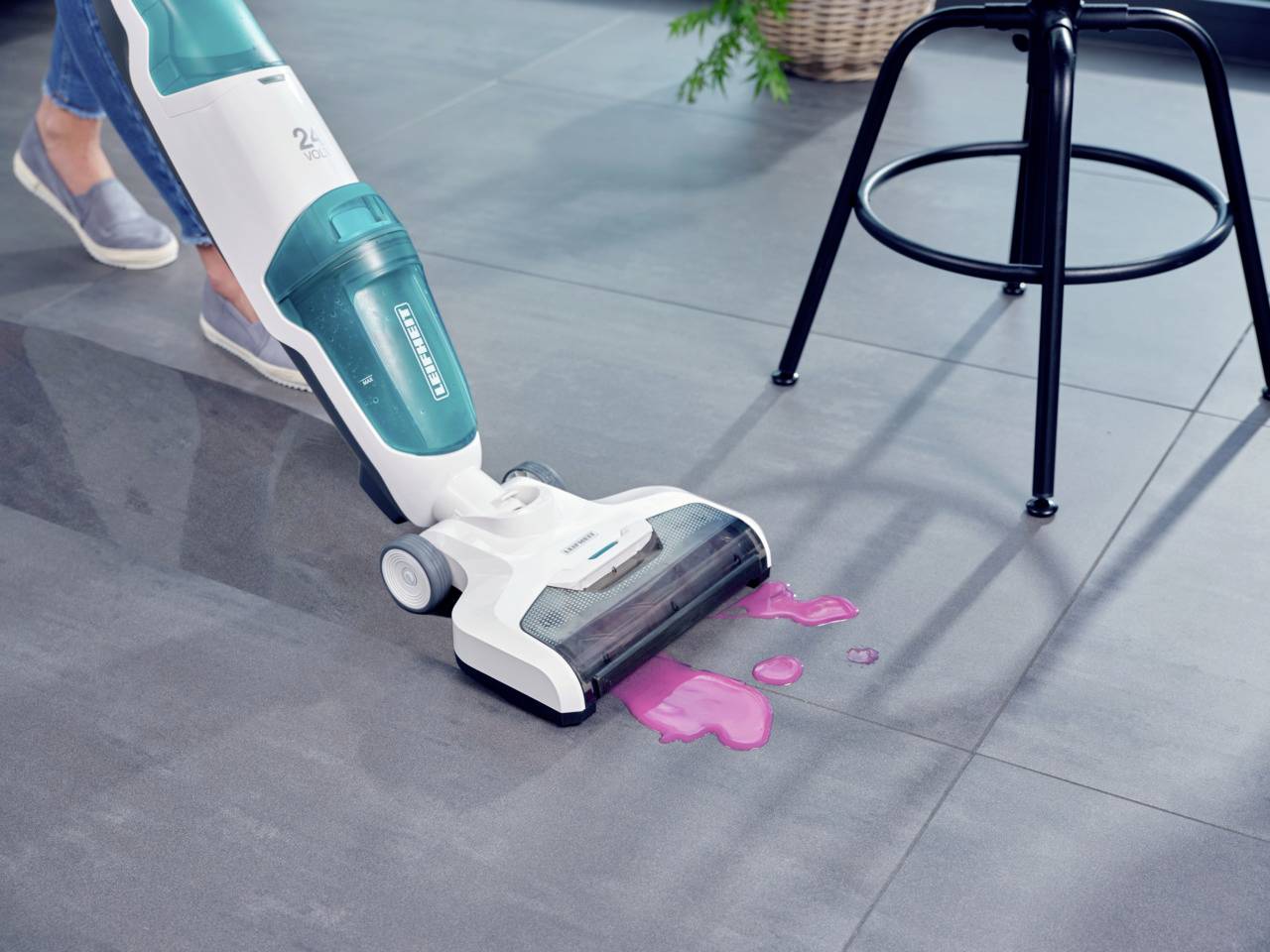 Leifheit Regulus Aqua PowerVac 11922 Wet/dry vacuum cleaner Detachable water tank, Cordless, Stand, Self-cleaning functi-37