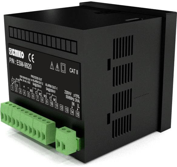Black electronic temperature switch with green connection terminals and technical specifications displayed on the front.