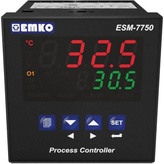 A process controller with a digital display shows the current temperature of 32.5 °C in red and the target temperature of 30.5 °C in green.