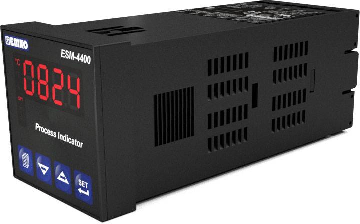 Black digital display device with the inscription 'ESM-4400'. Displays temperature '0824 °C'. Control elements below, process display.