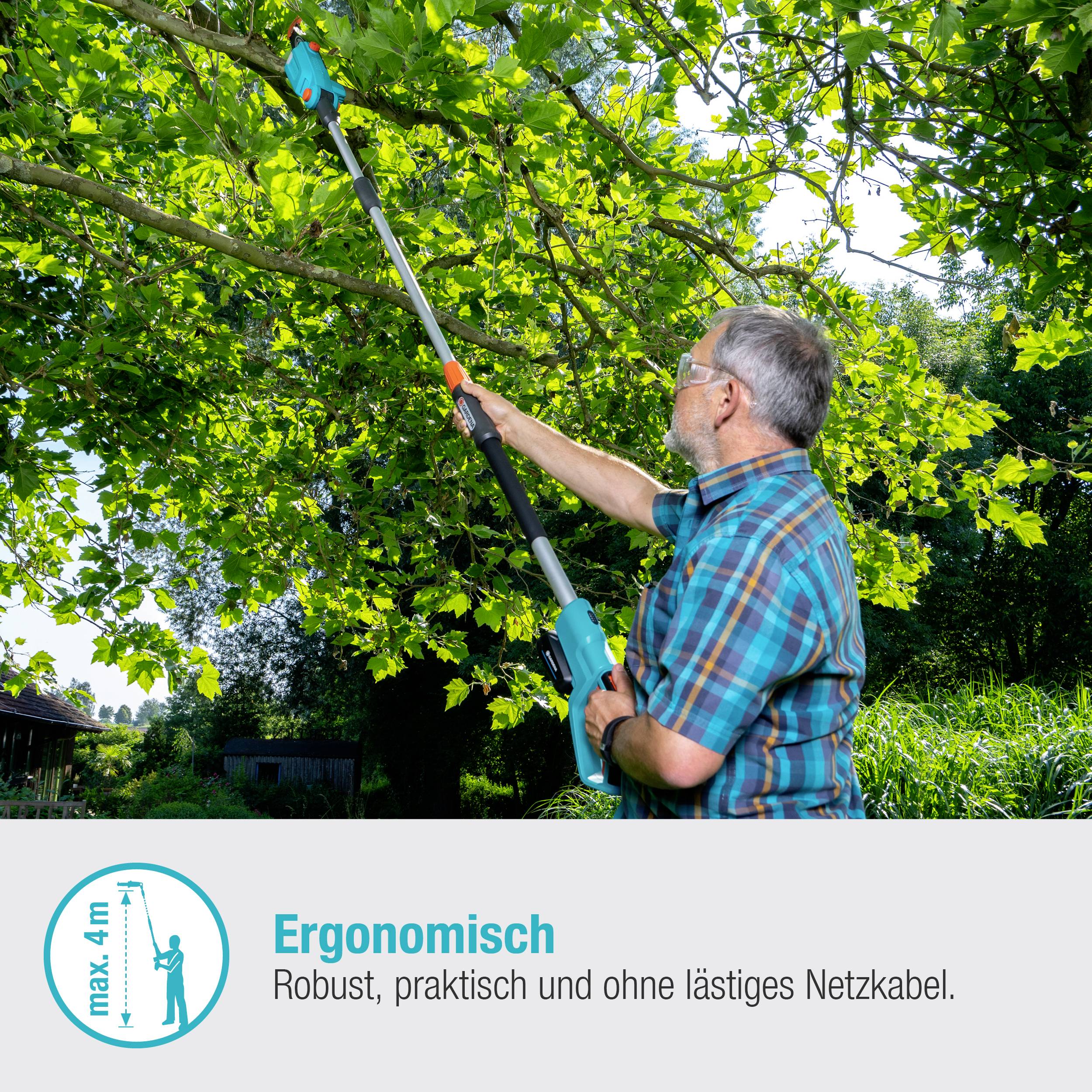 A man is cutting branches with a blue telescopic pruning saw. Text: 'Ergonomic: Robust, practical and without annoying power cable.'