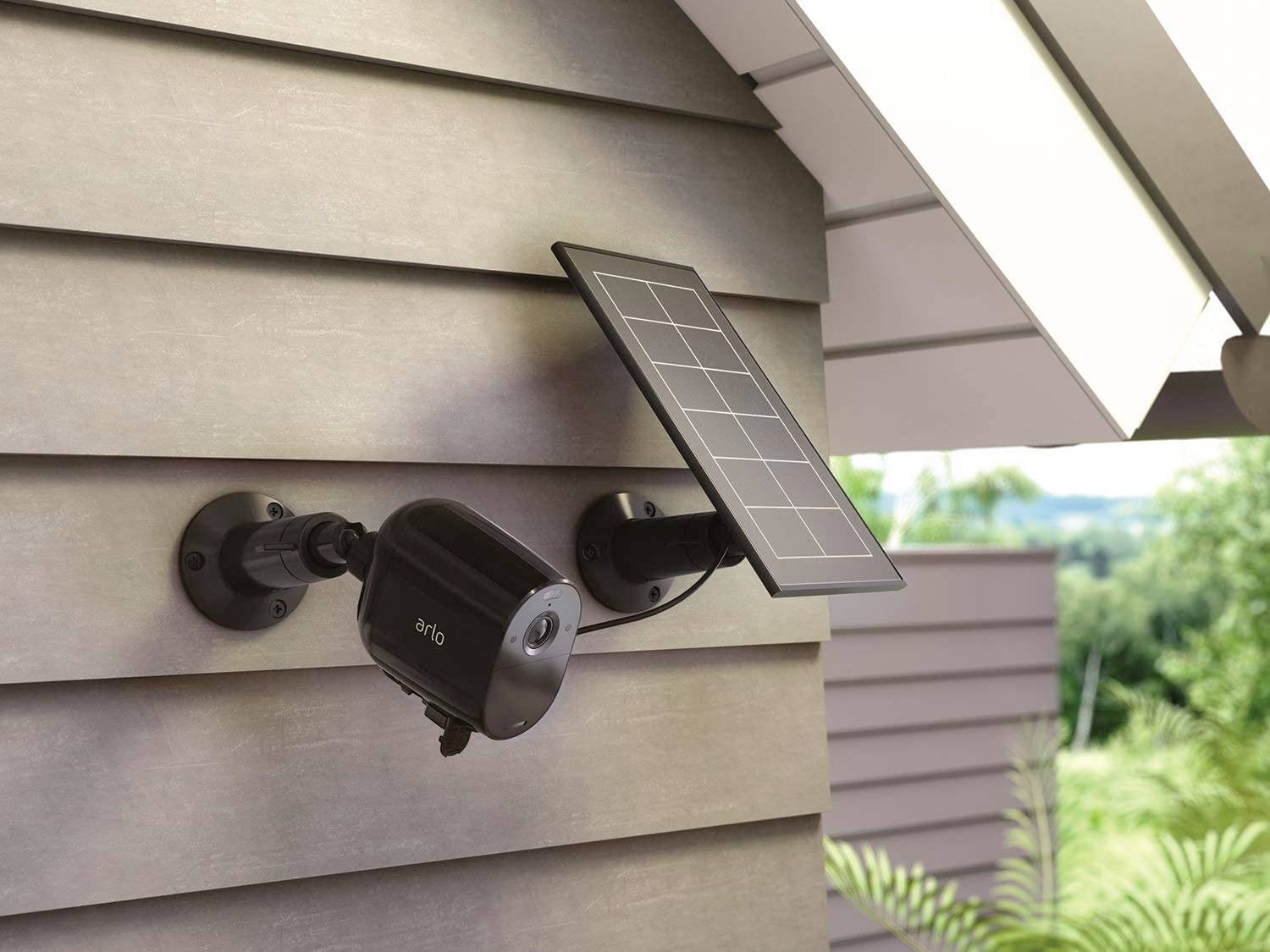 arlo solar powered security camera