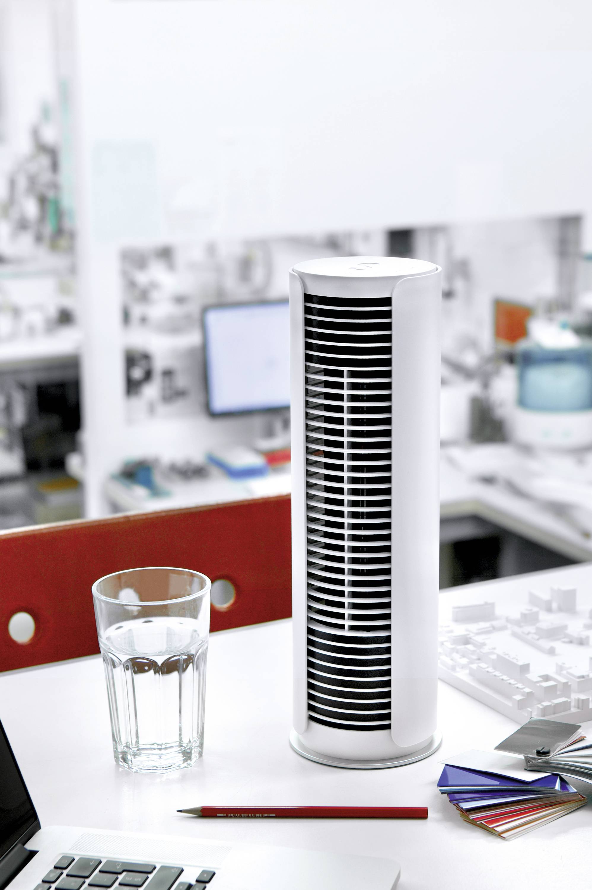 Stadler Form Peter little Desk fan 9 W (Ø x H) 10.9 cm x 361 mm White Swivelling-5