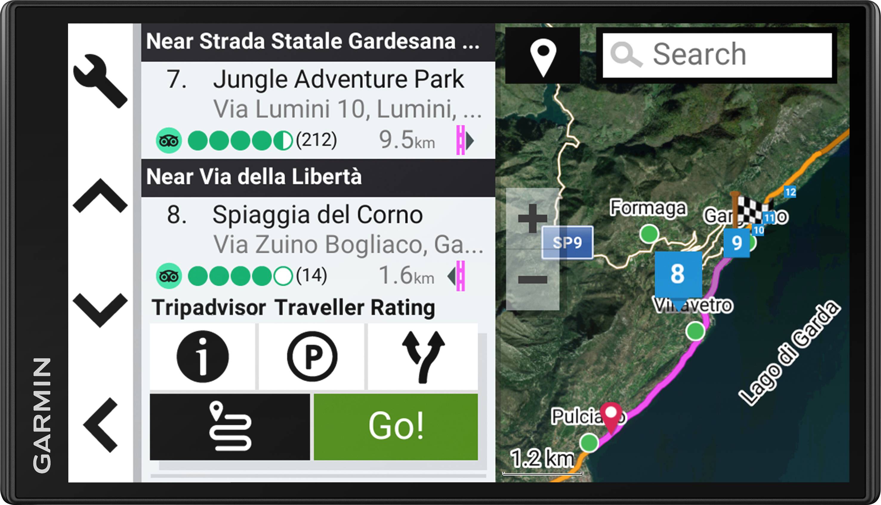 GPS display shows route to two destinations: 'Jungle Adventure Park' and 'Spiaggia del Corno'. Distance and ratings are displayed.