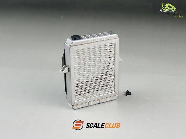 Small square model radiator with honeycomb grid structure, presented on a grey surface. 'SCALECLUB' logo centred at the bottom.