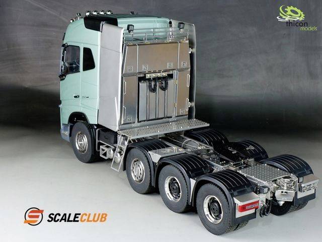 Toy lorry model with four axles, against a grey background. 'SCALECLUB' logo in the corner.