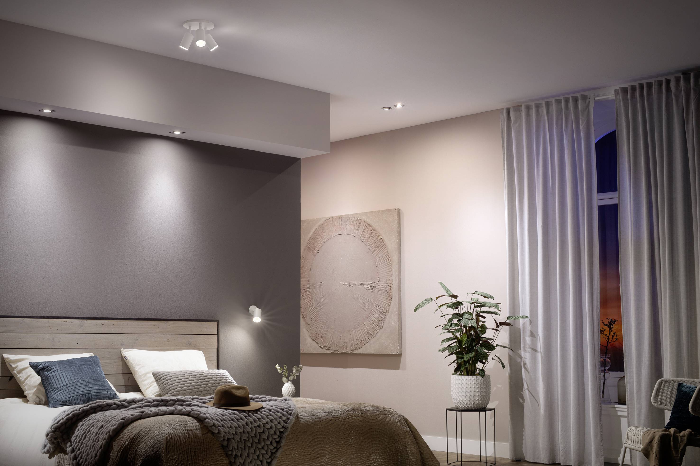 Philips LED LED light bulb 871951434006000 EEC: F (A - G) Hue White GU10 Einzelpack 400lm GU10 5.2 W Warm white EEC: F (-3