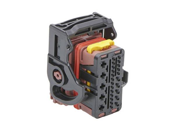 CMC 643183011 Molex MOL Automotive Black Molex Content: 1 pc(s)