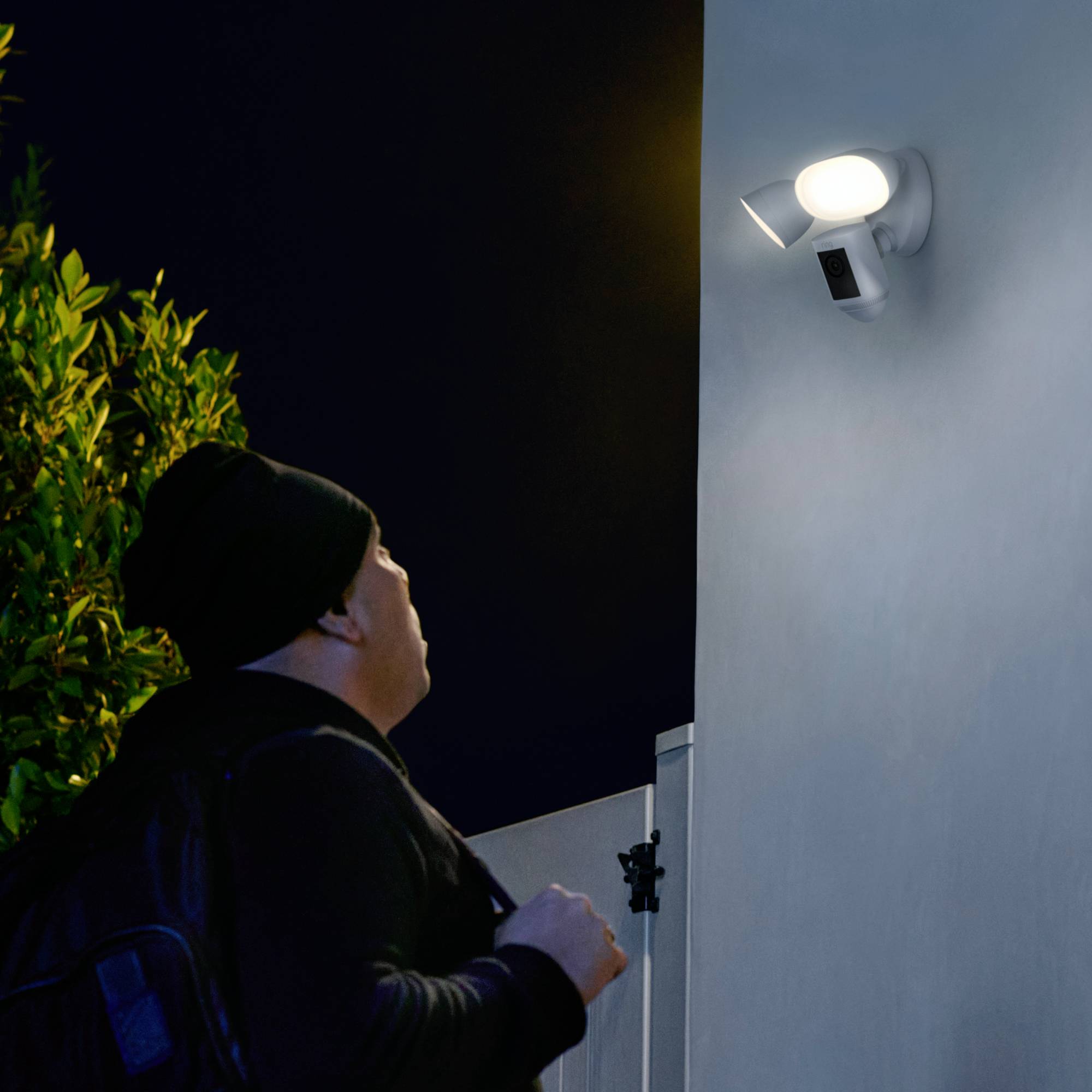 ring Floodlight Cam Wired Pro Black 8SF1E1-BEU0 Wi-Fi IP CCTV camera 1920 x 1080 p-7