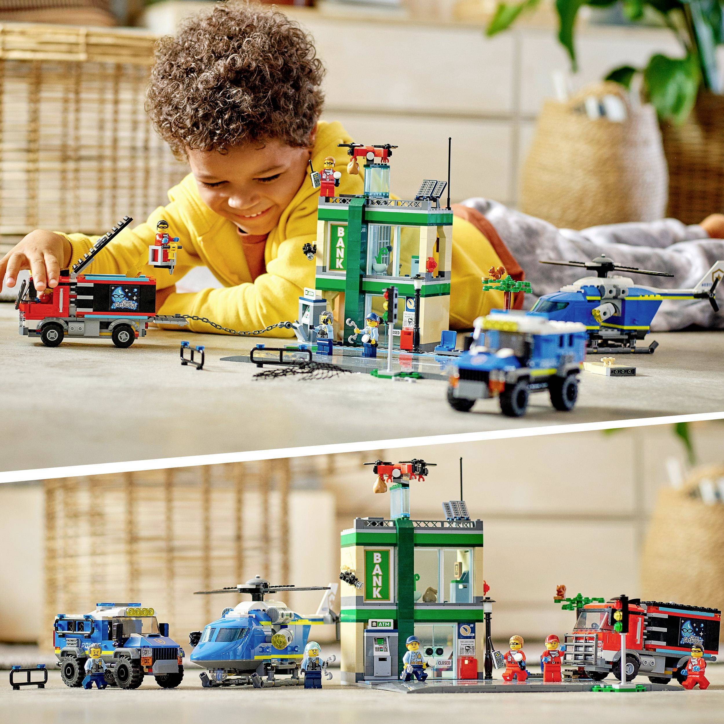 60317 LEGO® CITY Bank robbery with chase-3