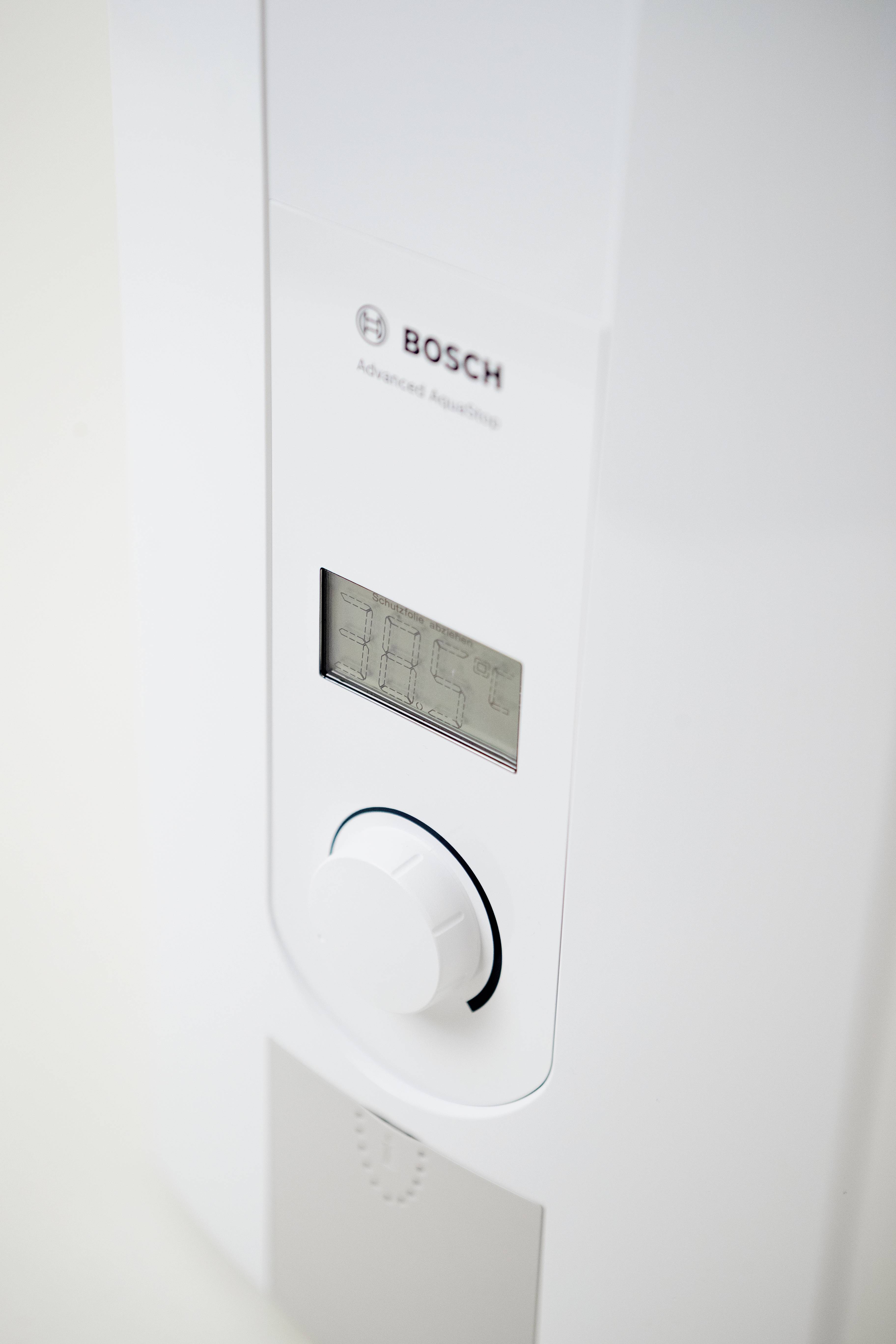 Bosch Home Comfort 7736505730 Tronic Advanced AquaStop 18/21 Tankless heater A (A+ - F) electronical 21 kW-3