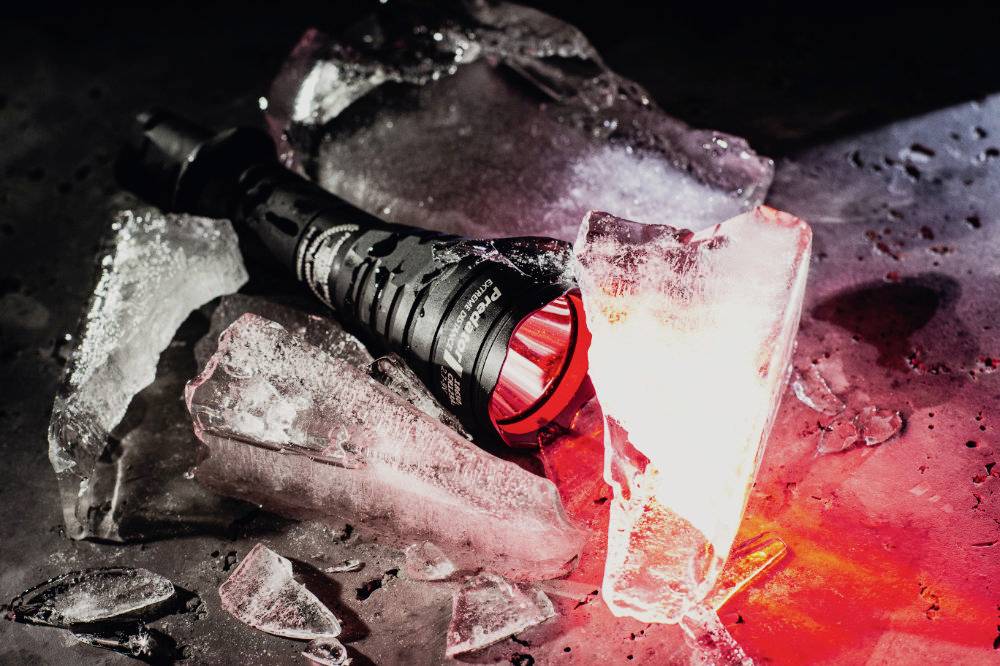 ArmyTek Predator XP-E2 red LED (monochrome) Torch rechargeable 200 lm 432 h 135 g-30