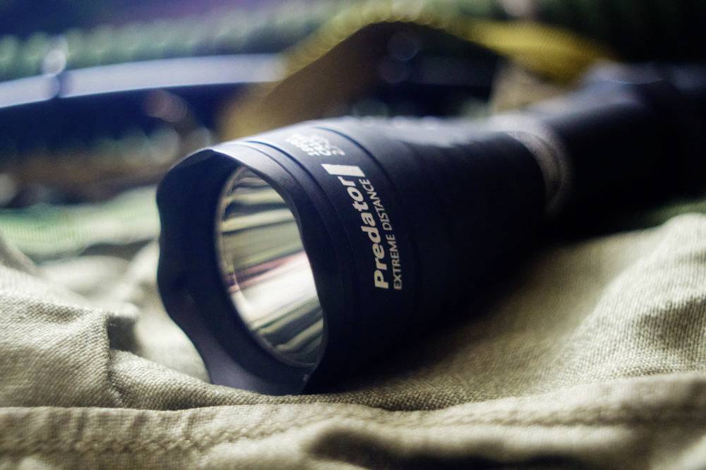 ArmyTek Predator XP-L HI warm LED (monochrome) Torch rechargeable 1150 lm 135 g-16