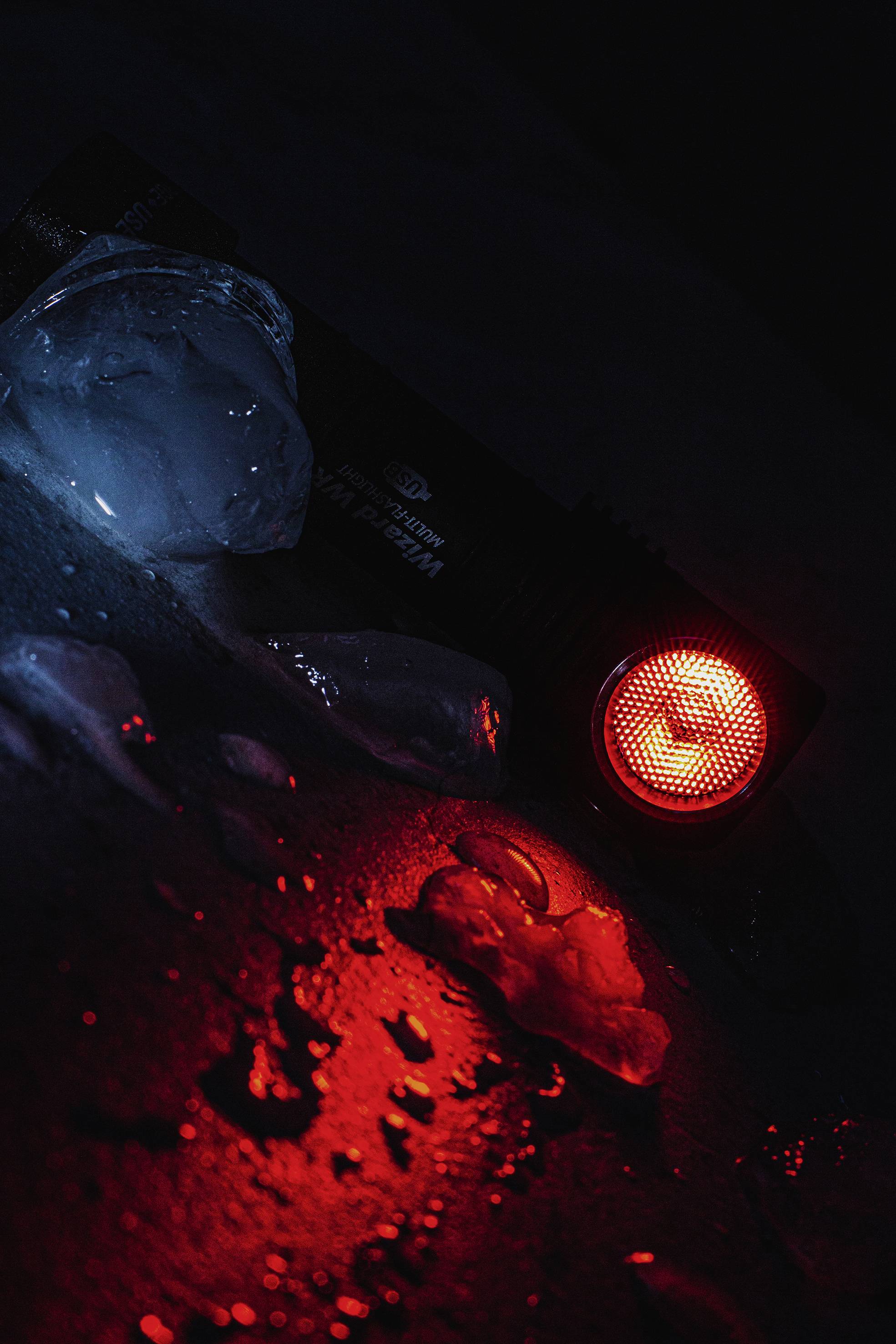 ArmyTek Wizard WR Magnet Warm & Red LED (monochrome) Headlamp rechargeable 1300 lm 360 h 65 g-17