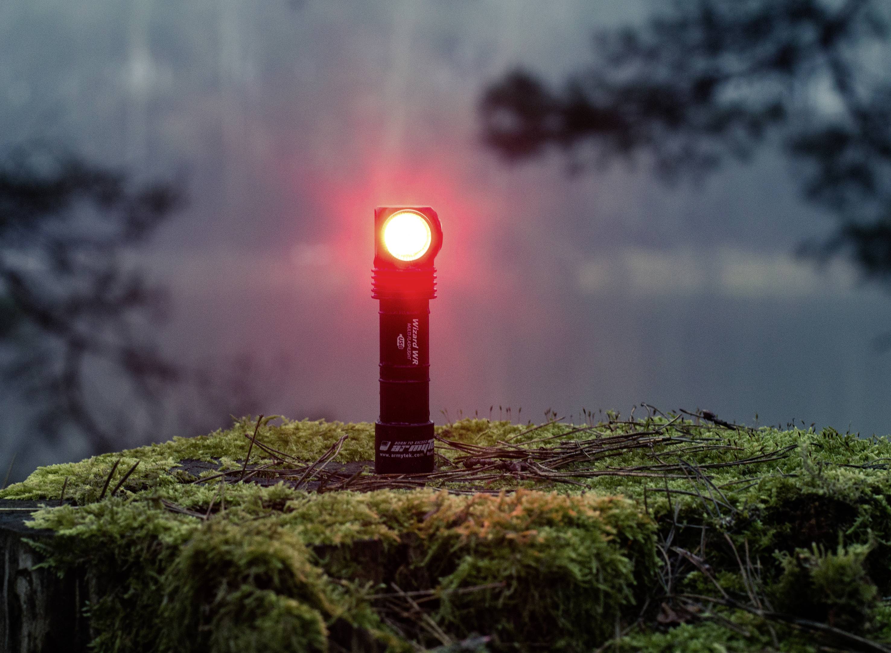ArmyTek Wizard WR Magnet Warm & Red LED (monochrome) Headlamp rechargeable 1300 lm 360 h 65 g-33