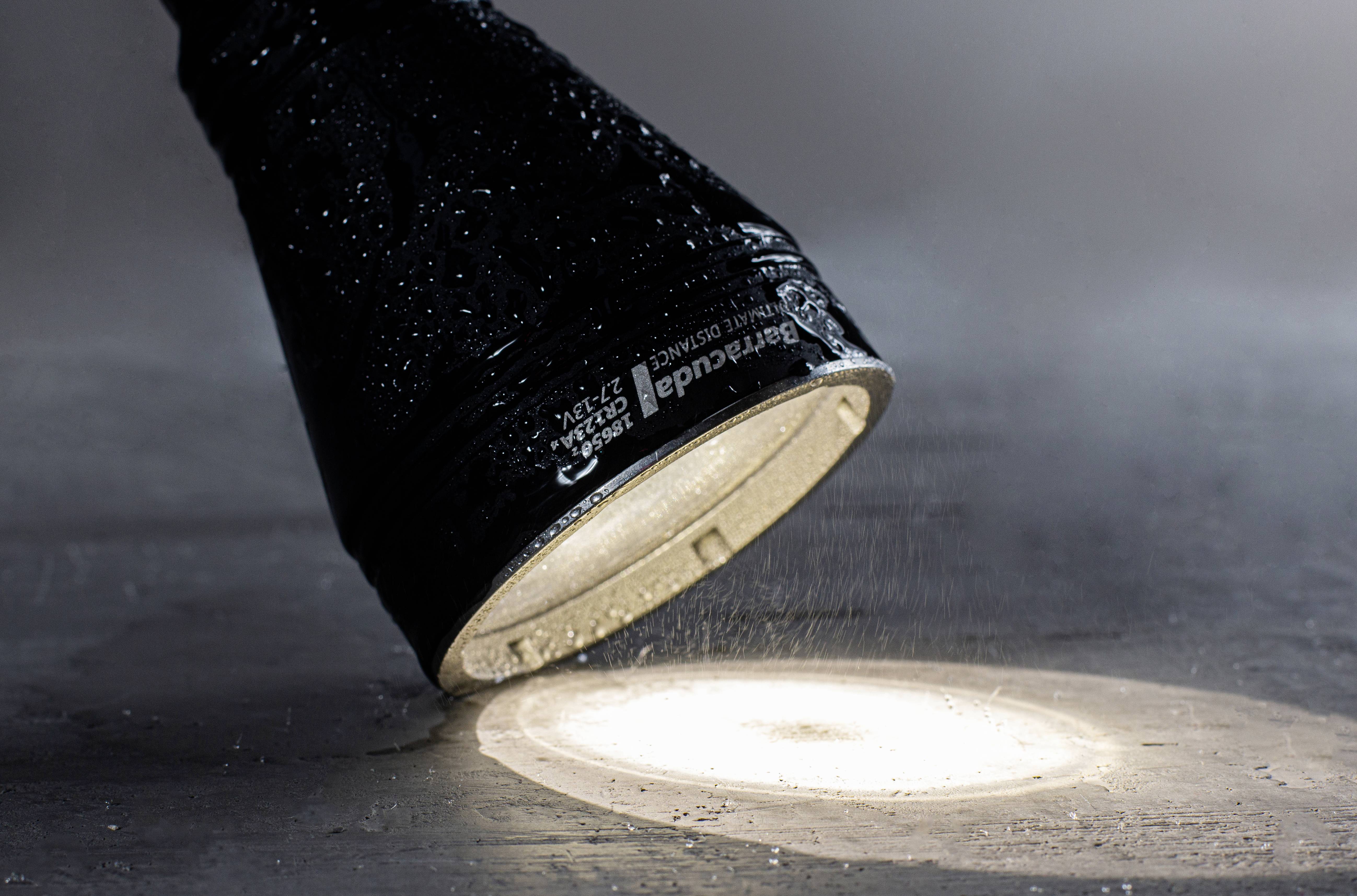 ArmyTek Barracuda warm LED (monochrome) Torch rechargeable 1350 lm 720 h 303 g-3