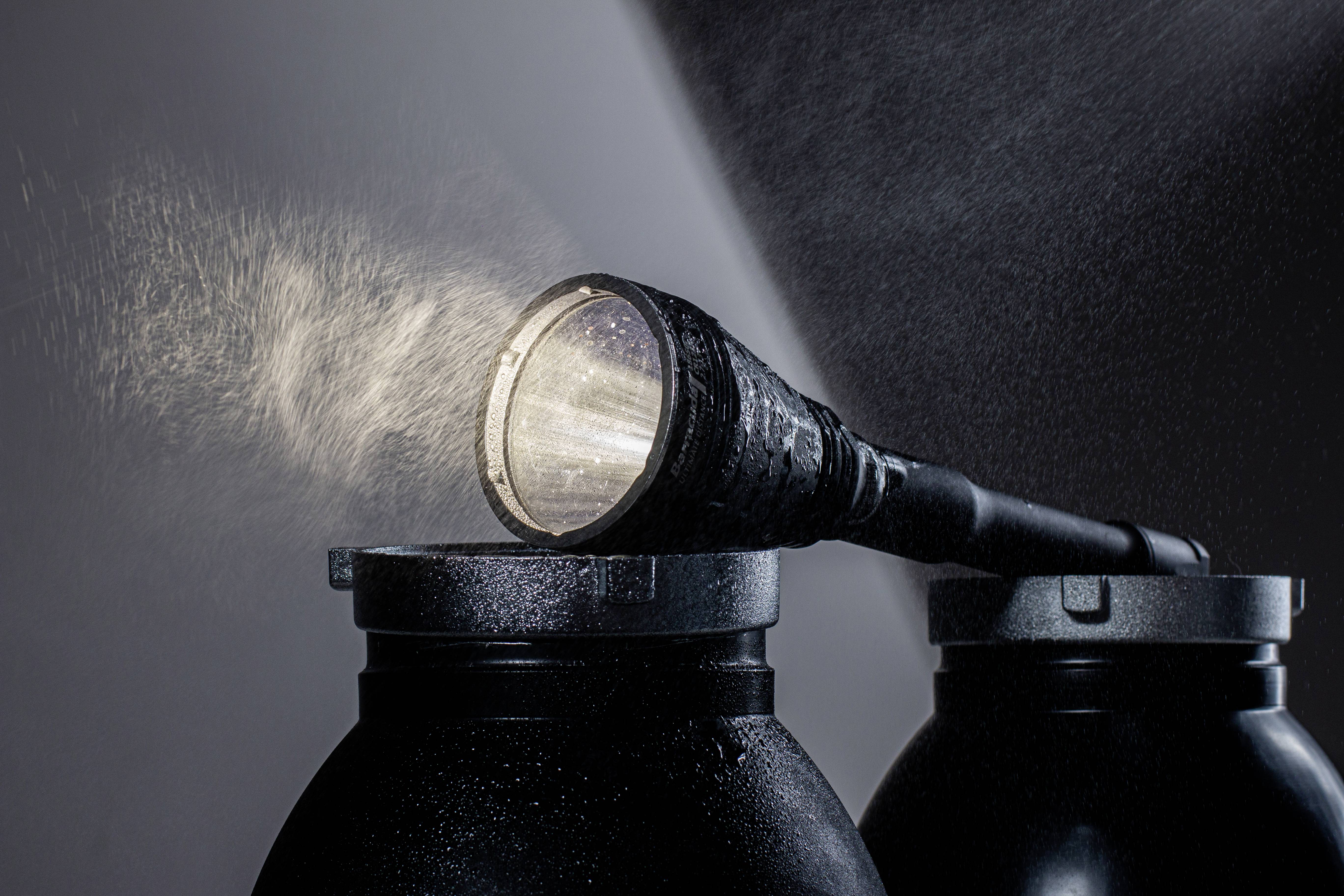 ArmyTek Barracuda warm LED (monochrome) Torch rechargeable 1350 lm 720 h 303 g-8