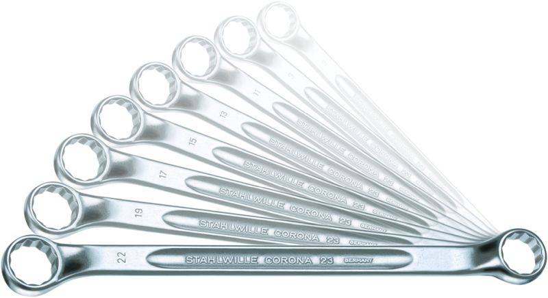 A set of nine silver ring keys in various sizes, ranging from 10 to 22 mm, arranged in a fan-like pattern.