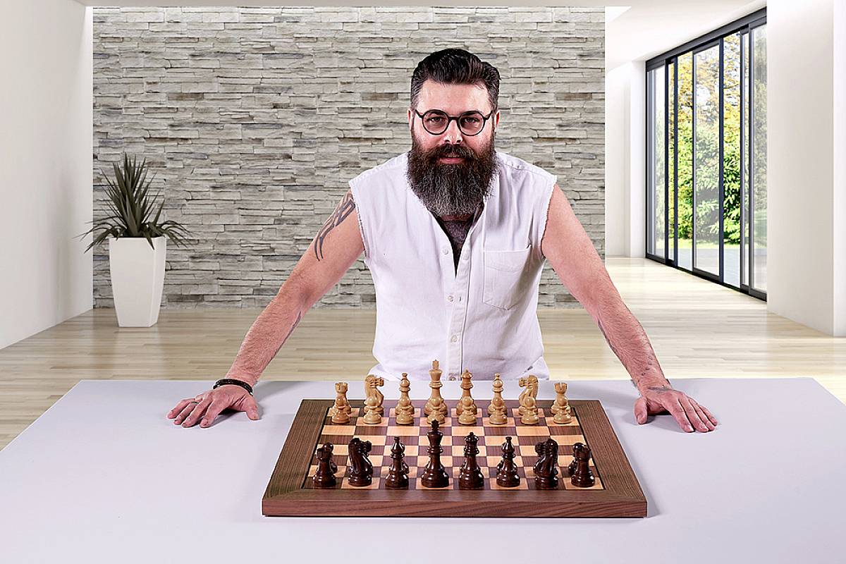 Millennium Supreme Tournament 55 Chess computer-13