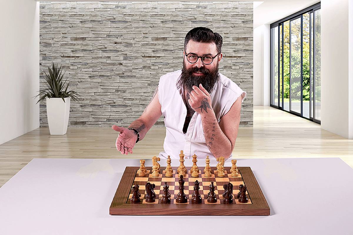 Millennium Supreme Tournament 55 Chess computer-14