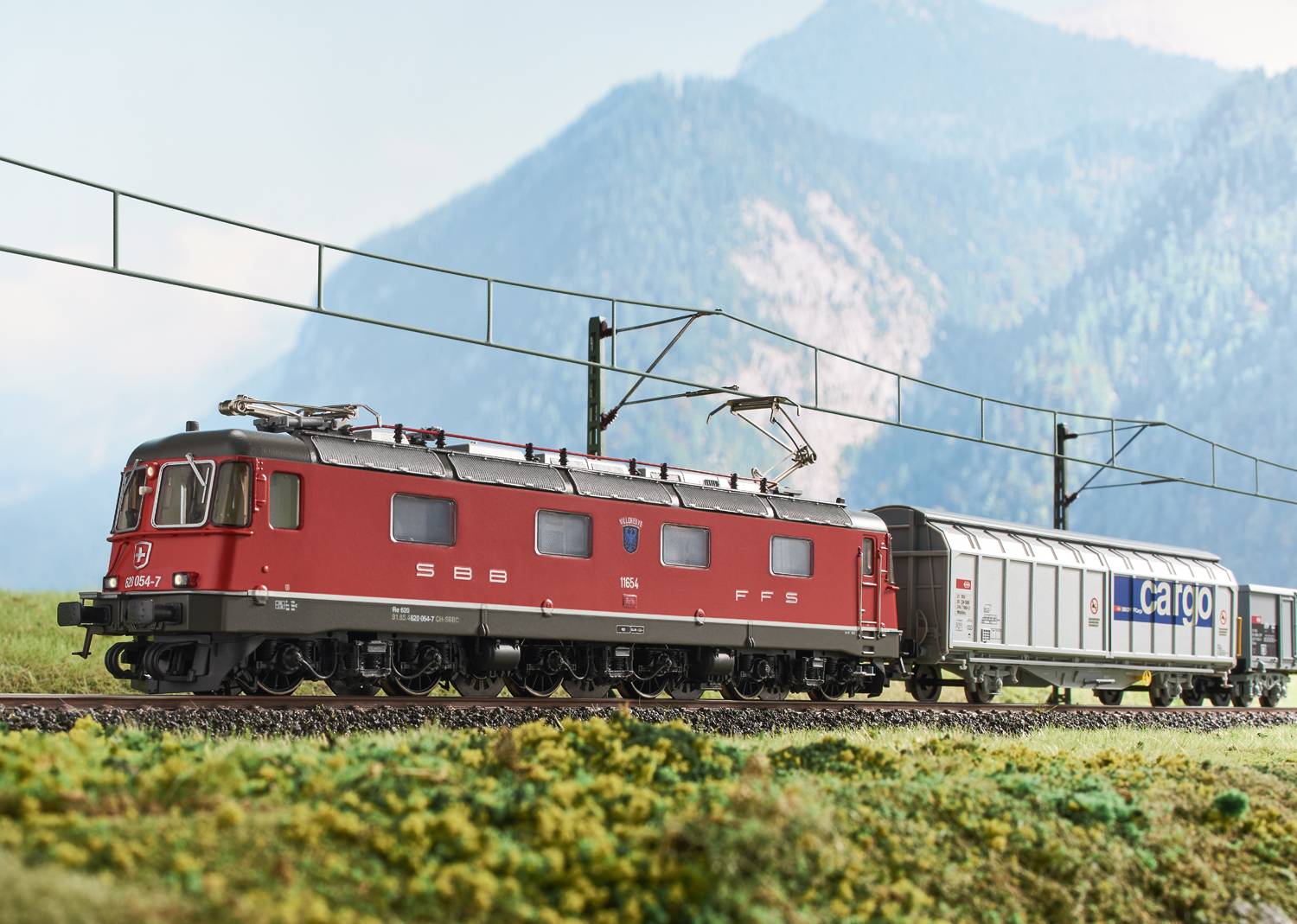 Märklin 29488 H0 Digital-Startp.CH goods train with Re 620 of SBB-1