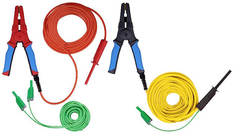 Two pairs of jump leads in different colours: Red and Black, Red and Blue, as well as Green and Yellow. For automotive batteries.