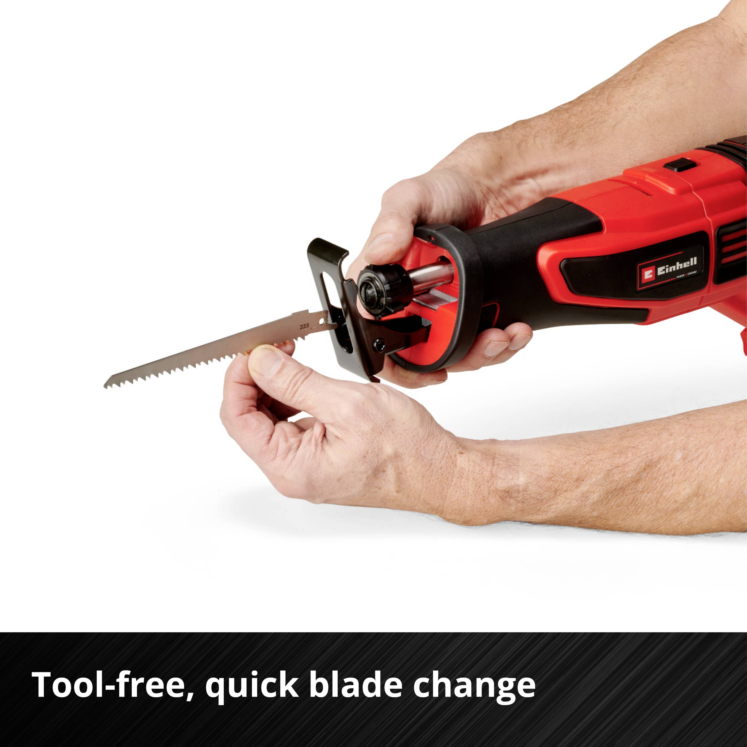 Electric saw with interchangeable blade held in a person's hand. Text below: 'Tool-free and rapid blade replacement'.